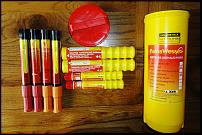 Click image for larger version

Name:	Marine flares.jpg
Views:	134
Size:	129.3 KB
ID:	118435