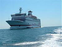 Click image for larger version

Name:	03-Ferry doing 25 knots.jpg
Views:	436
Size:	43.7 KB
ID:	13387