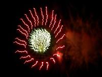 Click image for larger version

Name:	fireworks04.jpg
Views:	554
Size:	34.7 KB
ID:	13746