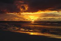 Click image for larger version

Name:	Sunset sequence 07 x 640.jpg
Views:	263
Size:	44.0 KB
ID:	15724