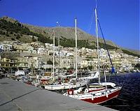 Click image for larger version

Name:	kalymnos (small).jpg
Views:	834
Size:	39.8 KB
ID:	2250