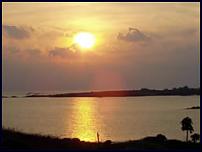 Click image for larger version

Name:	Sunset Scillies.jpg
Views:	582
Size:	8.4 KB
ID:	43315