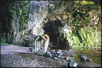 Click image for larger version

Name:	Smoo Cave 4.jpg
Views:	594
Size:	105.0 KB
ID:	49296