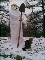Click image for larger version

Name:	Snowman.jpg
Views:	716
Size:	155.4 KB
ID:	56119
