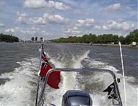 Click image for larger version

Name:	boatthames 009.jpg
Views:	481
Size:	47.1 KB
ID:	6069