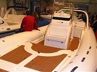 Click image for larger version

Name:	Boatshow0034 small.jpg
Views:	476
Size:	32.1 KB
ID:	9077