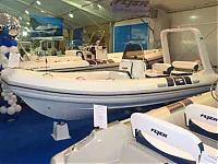 Click image for larger version

Name:	Boatshow0048 small.jpg
Views:	443
Size:	34.8 KB
ID:	9084