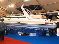 Click image for larger version

Name:	Boatshow0070 small.jpg
Views:	483
Size:	33.2 KB
ID:	9092