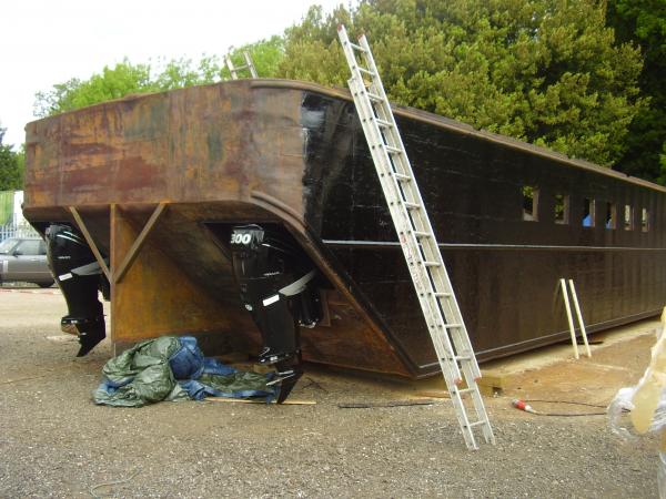 Something different. An old barge from the Thames, for the New (ish) Robin Hood Movie. This weighed 42tonne when fully loaded up and still did an amazing 16knts!