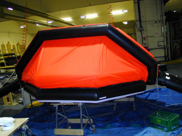 10 man training raft. Constructed in heavy duty materials for continual inflation/deflation for courses